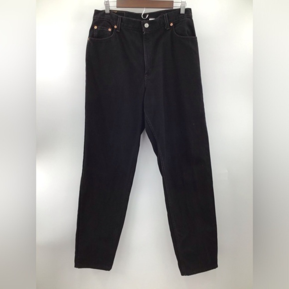 Levi’s 550 Relaxed Fit Tampered Leg Woman’s Jeans